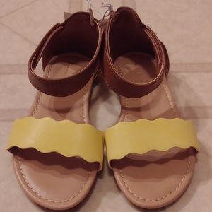 Old Navy Toddler Ankle Strap Sandals Yellow Size10